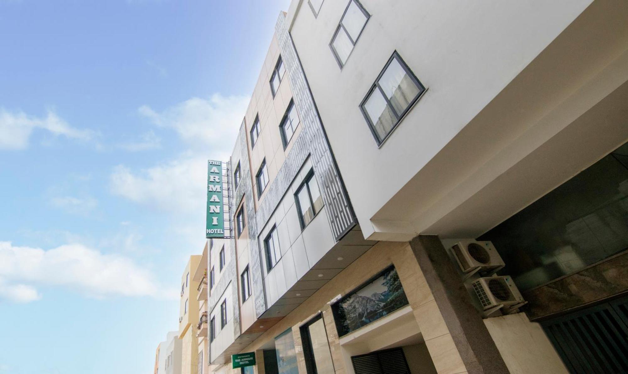 Hotel Hsp Plaza Нью-Дели Экстерьер фото